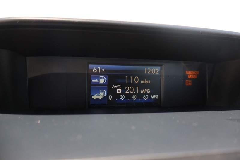 Subaru Forester Vehicle Full-screen Gallery Image 28