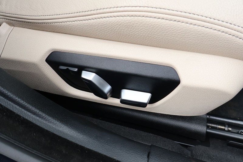 BMW 430i Gran Coupe Vehicle Full-screen Gallery Image 29