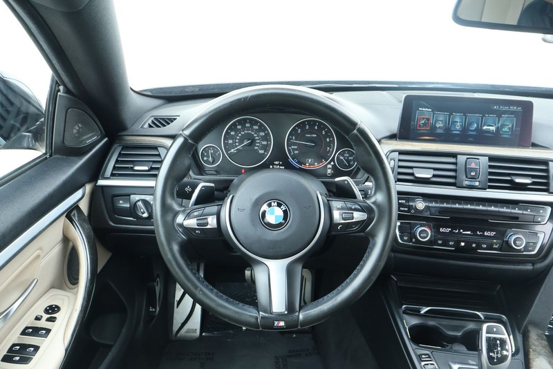 BMW 430i Gran Coupe Vehicle Full-screen Gallery Image 35