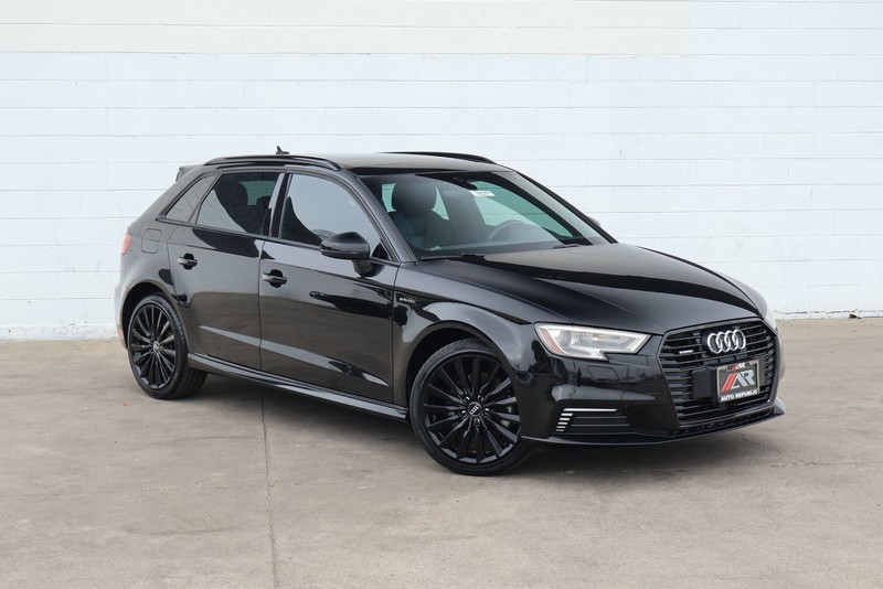 Audi A3 Sportback e-tron Vehicle Full-screen Gallery Image 01