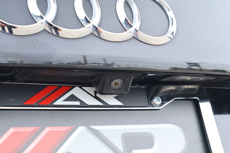 Audi A3 Sportback e-tron Vehicle Full-screen Gallery Image 08