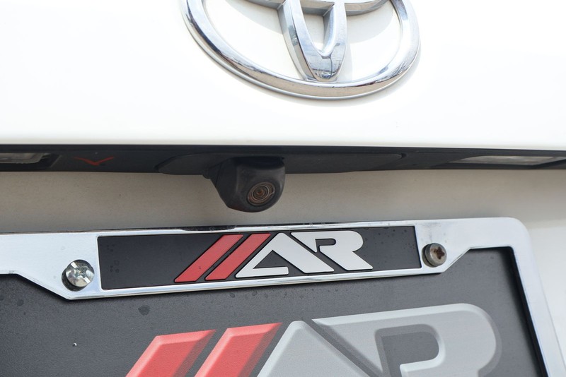 Toyota Corolla Vehicle Full-screen Gallery Image 08
