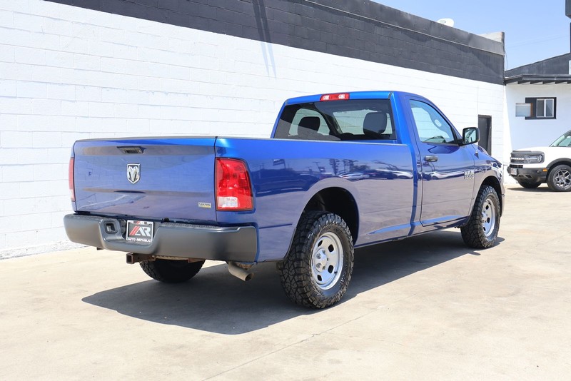 Ram 1500 Vehicle Full-screen Gallery Image 05