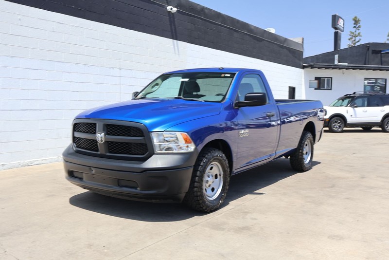 Ram 1500 Vehicle Full-screen Gallery Image 11