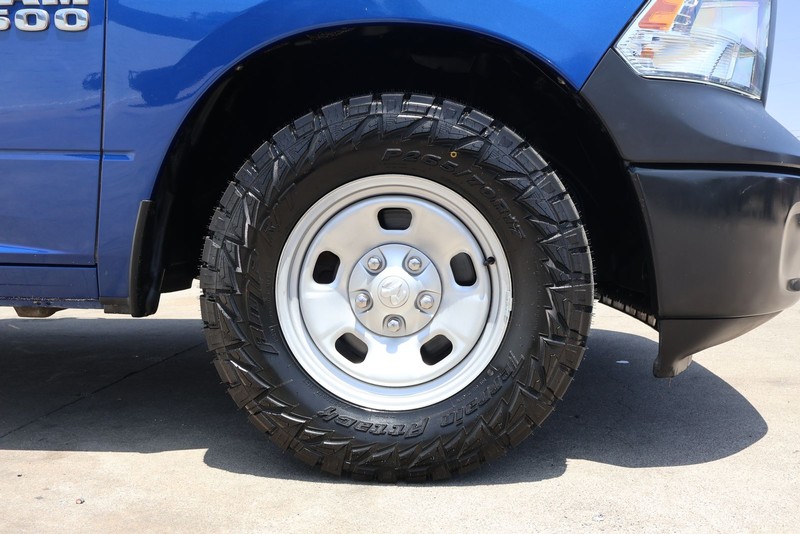 Ram 1500 Vehicle Full-screen Gallery Image 13