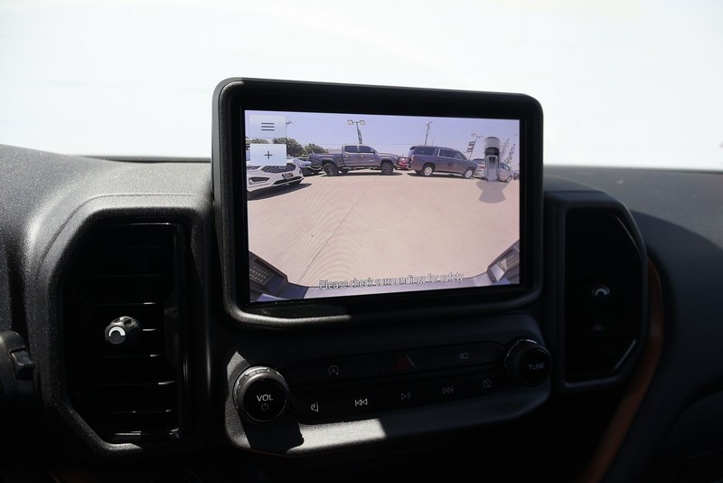 Ford Bronco Sport Vehicle Full-screen Gallery Image 28