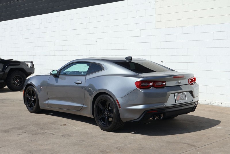 Chevrolet Camaro Vehicle Full-screen Gallery Image 08