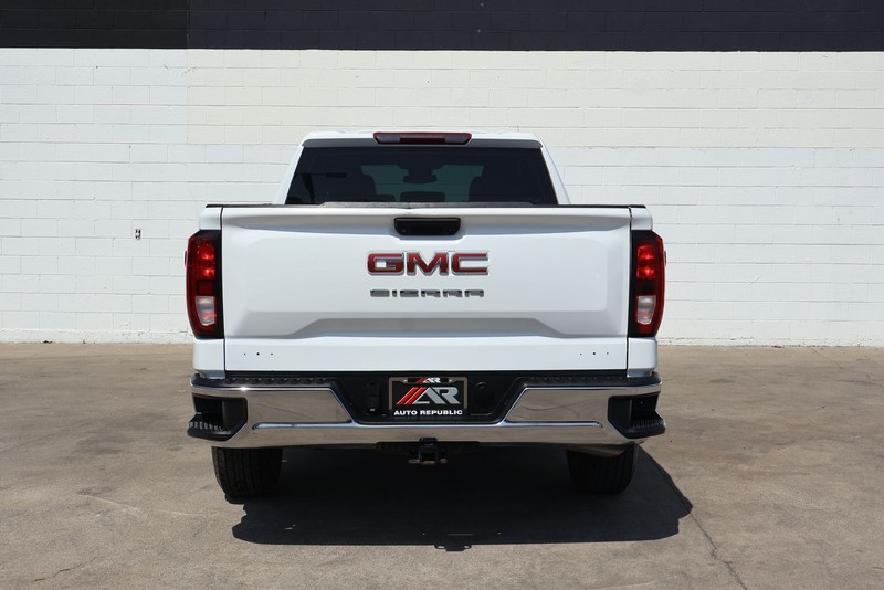 GMC Sierra 1500 Vehicle Full-screen Gallery Image 06