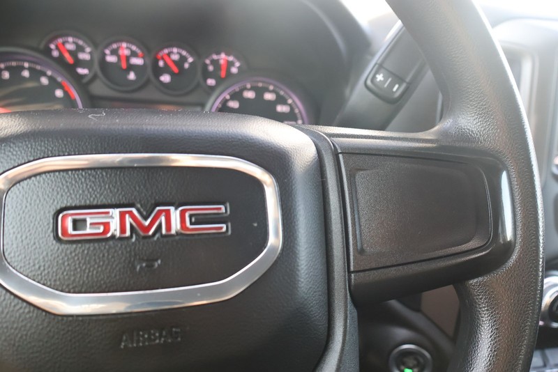 GMC Sierra 1500 Vehicle Full-screen Gallery Image 25
