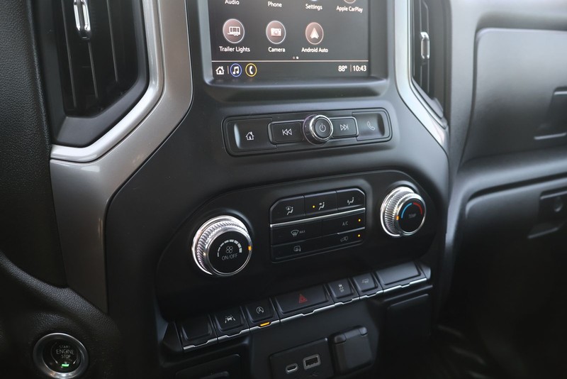 GMC Sierra 1500 Vehicle Full-screen Gallery Image 29