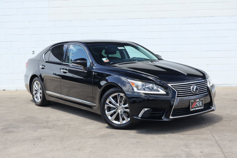 Lexus LS 460 Vehicle Full-screen Gallery Image 01