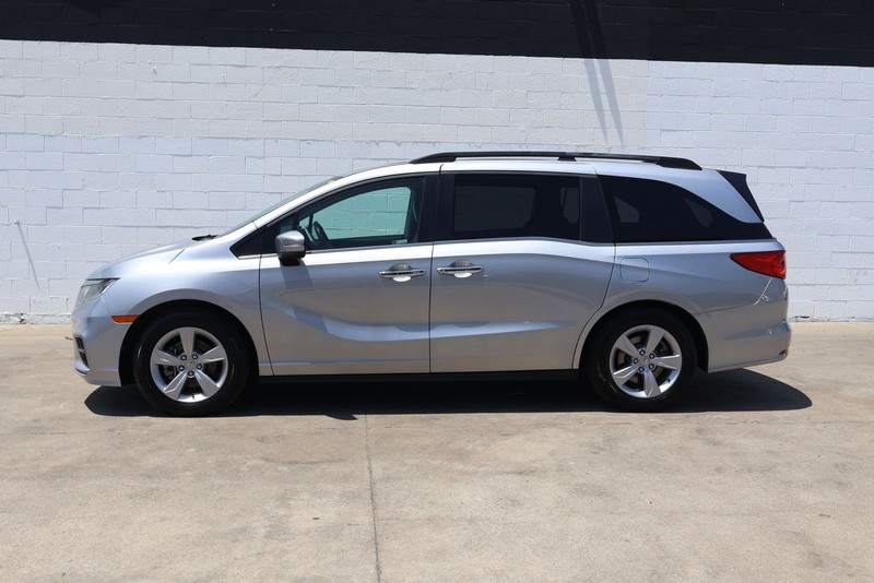 Honda Odyssey Vehicle Full-screen Gallery Image 10