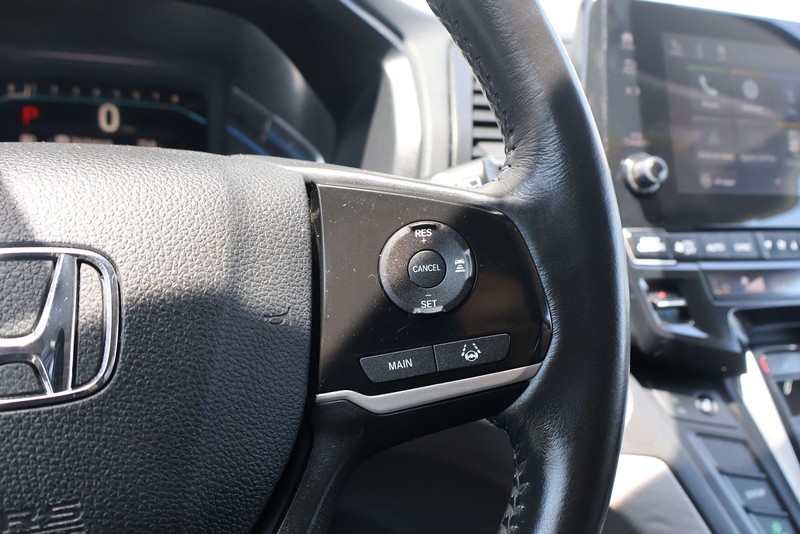 Honda Odyssey Vehicle Full-screen Gallery Image 27