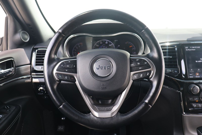 Jeep Grand Cherokee Vehicle Full-screen Gallery Image 25