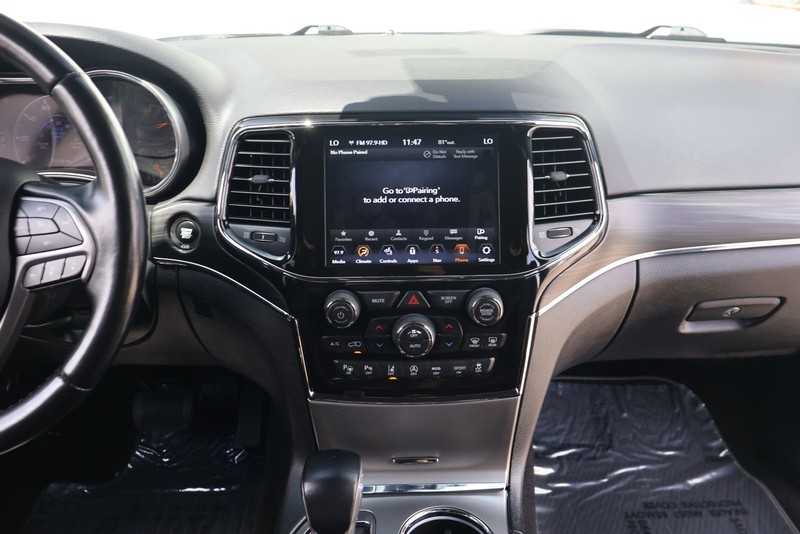 Jeep Grand Cherokee Vehicle Full-screen Gallery Image 28