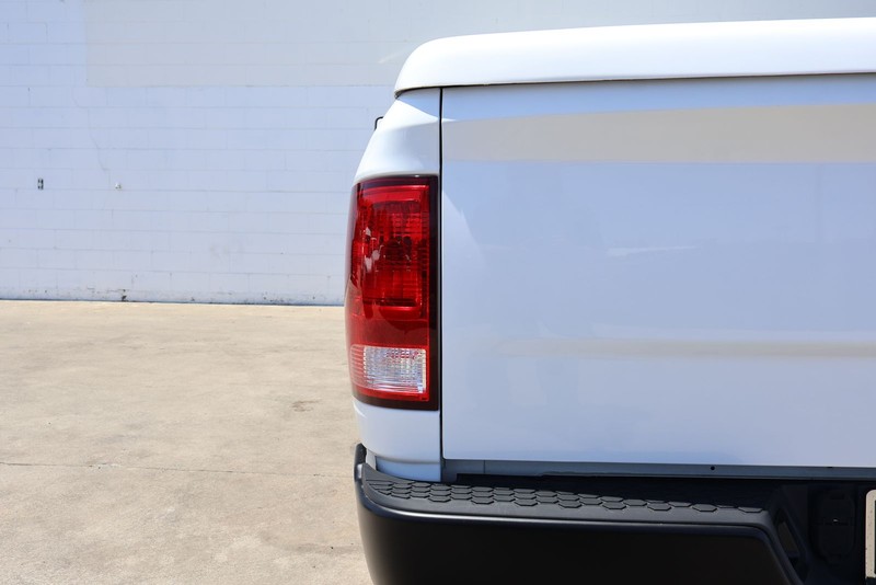Ram 1500 Vehicle Full-screen Gallery Image 07