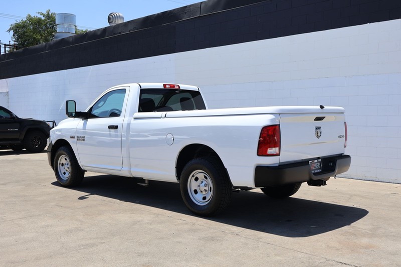 Ram 1500 Vehicle Full-screen Gallery Image 08