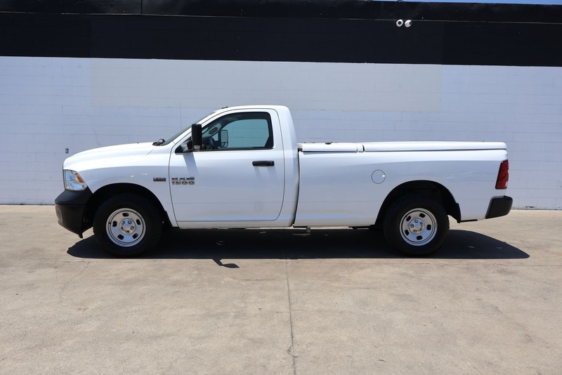 Ram 1500 Vehicle Full-screen Gallery Image 09
