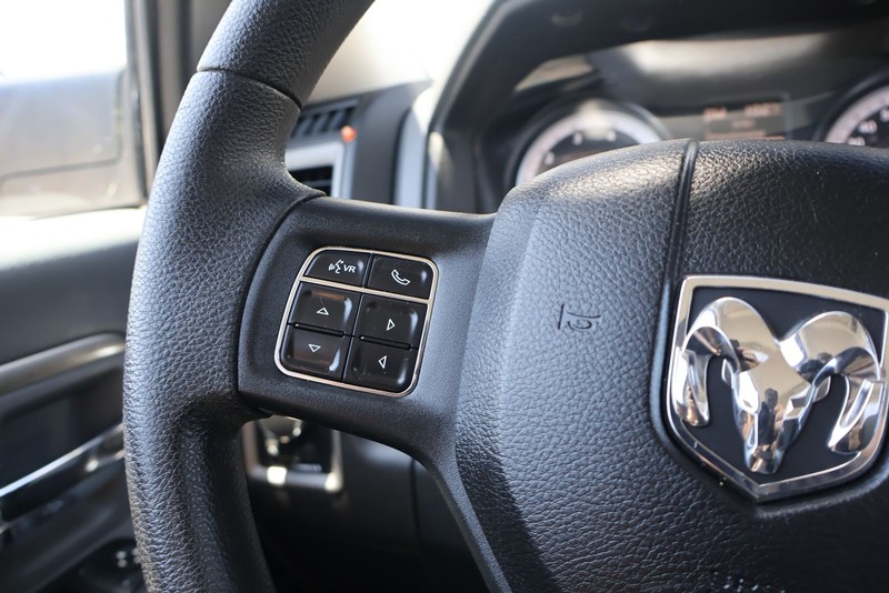 Ram 1500 Vehicle Full-screen Gallery Image 22