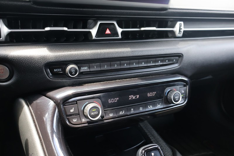Toyota GR Supra Vehicle Full-screen Gallery Image 28