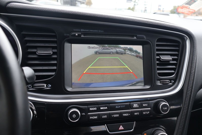 Kia Optima Vehicle Full-screen Gallery Image 30