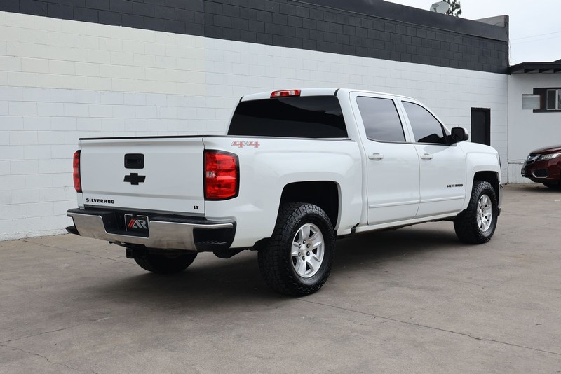 Chevrolet Silverado 1500 Vehicle Full-screen Gallery Image 05