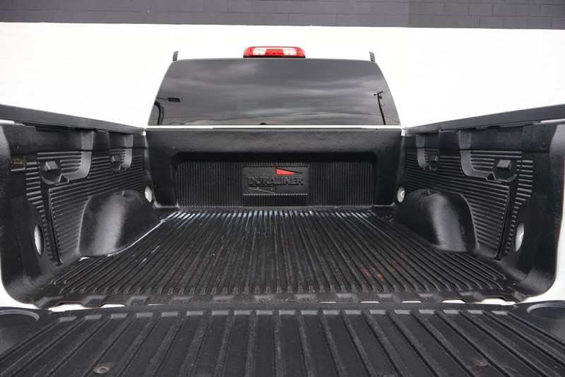 Chevrolet Silverado 1500 Vehicle Full-screen Gallery Image 08