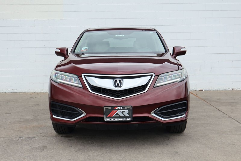 Acura RDX Vehicle Full-screen Gallery Image 02