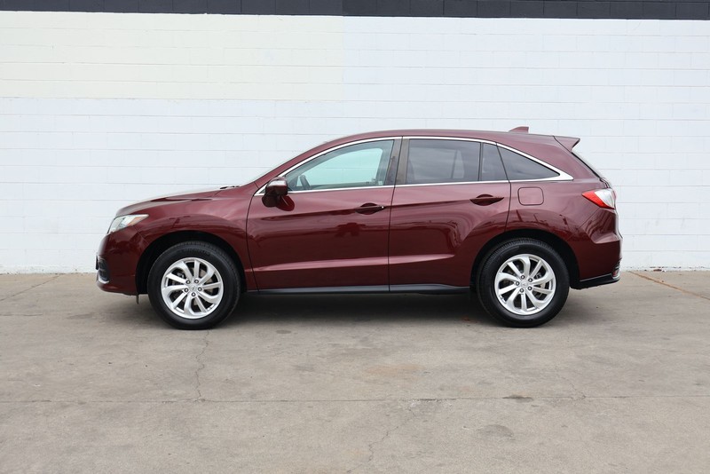 Acura RDX Vehicle Full-screen Gallery Image 11