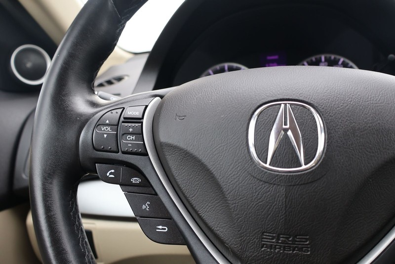 Acura RDX Vehicle Full-screen Gallery Image 26
