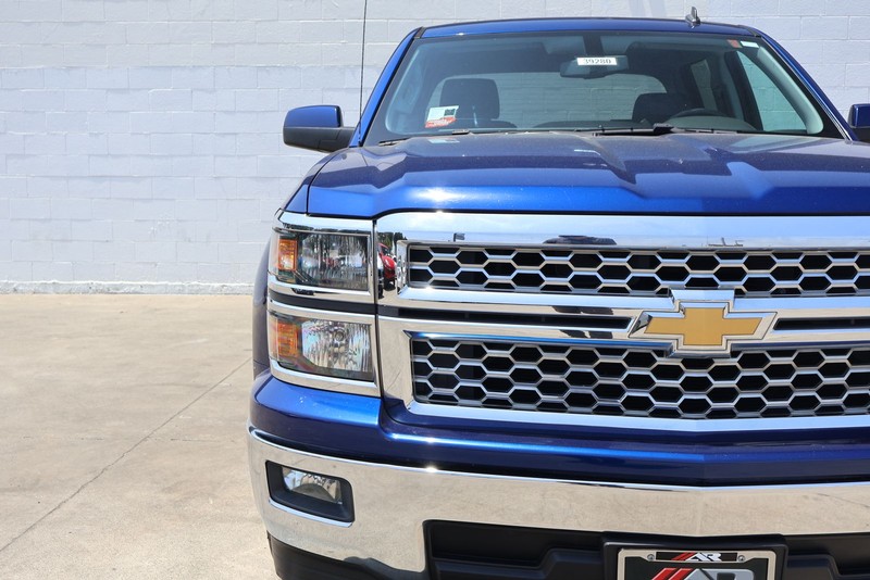 Chevrolet Silverado 1500 Vehicle Full-screen Gallery Image 04