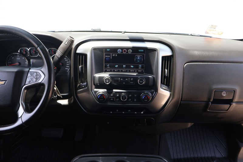 Chevrolet Silverado 1500 Vehicle Full-screen Gallery Image 26