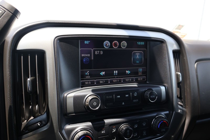 Chevrolet Silverado 1500 Vehicle Full-screen Gallery Image 27