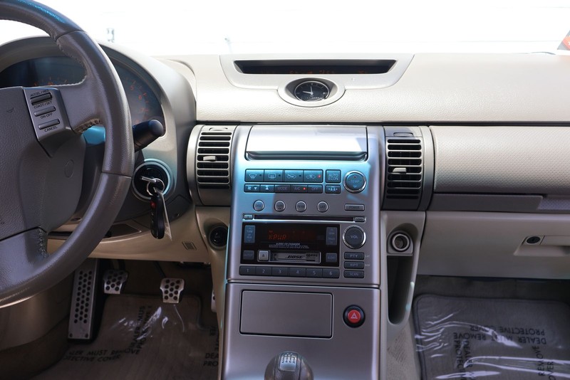 INFINITI G35 Coupe Vehicle Full-screen Gallery Image 26