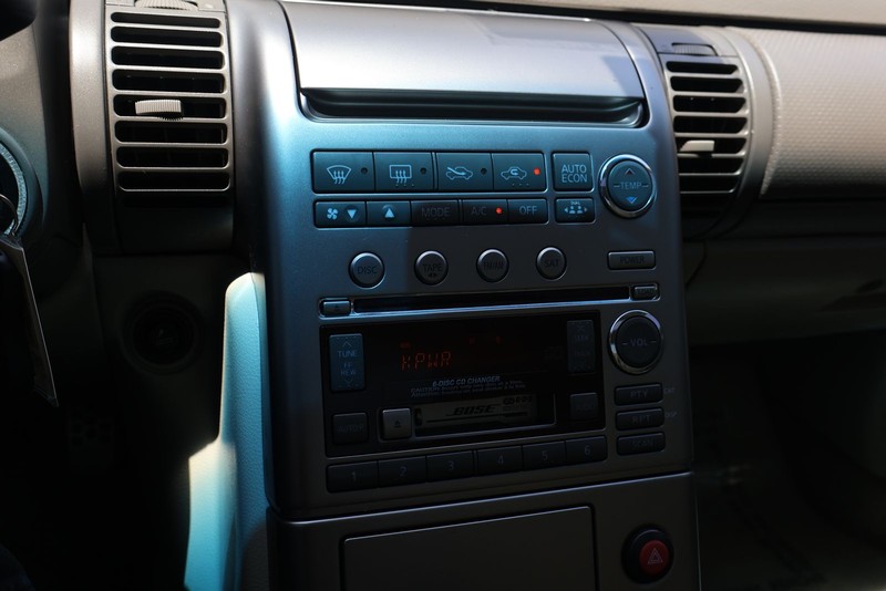INFINITI G35 Coupe Vehicle Full-screen Gallery Image 29