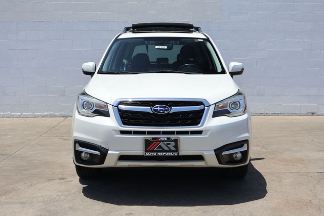 2017 Subaru Forester 2.5i Touring CVT's photo