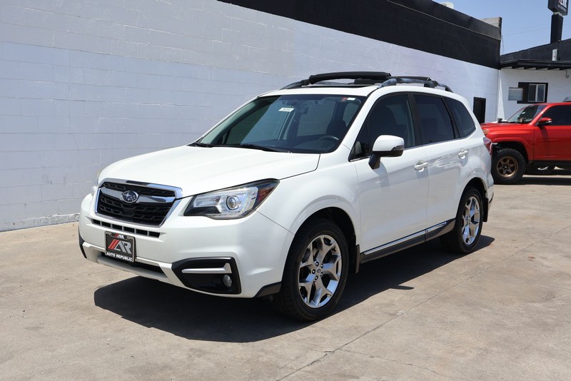 Subaru Forester Vehicle Full-screen Gallery Image 12
