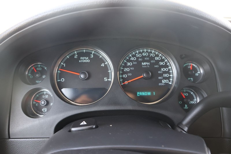GMC Sierra 3500HD Vehicle Full-screen Gallery Image 22