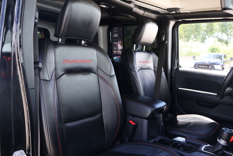 Jeep Wrangler Unlimited Vehicle Full-screen Gallery Image 19
