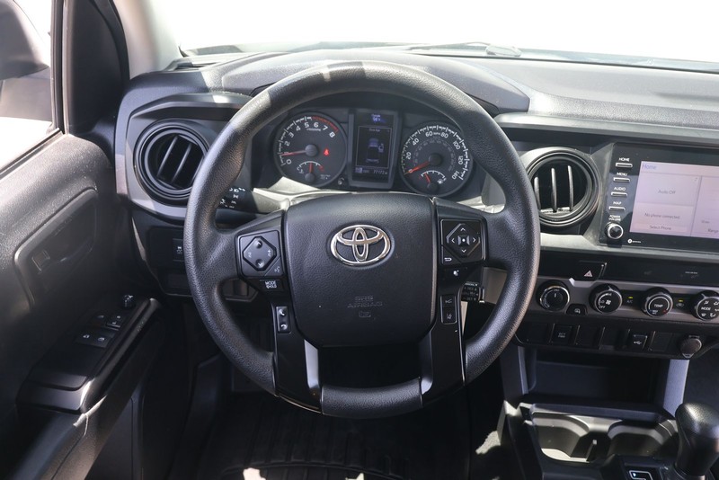 Toyota Tacoma 4WD Vehicle Full-screen Gallery Image 22
