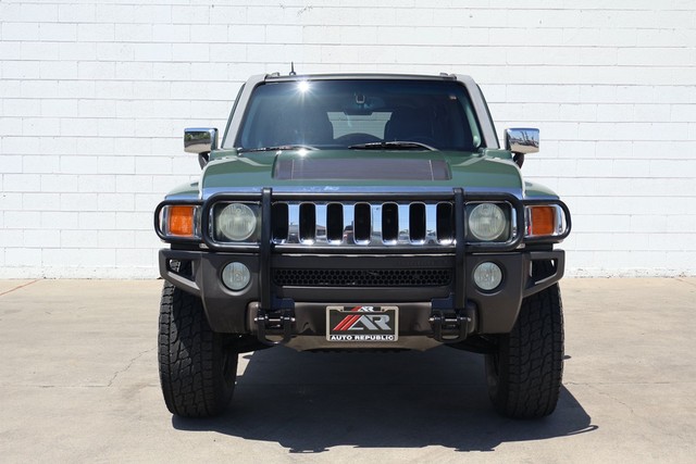 2006 Hummer H3 SUV's photo