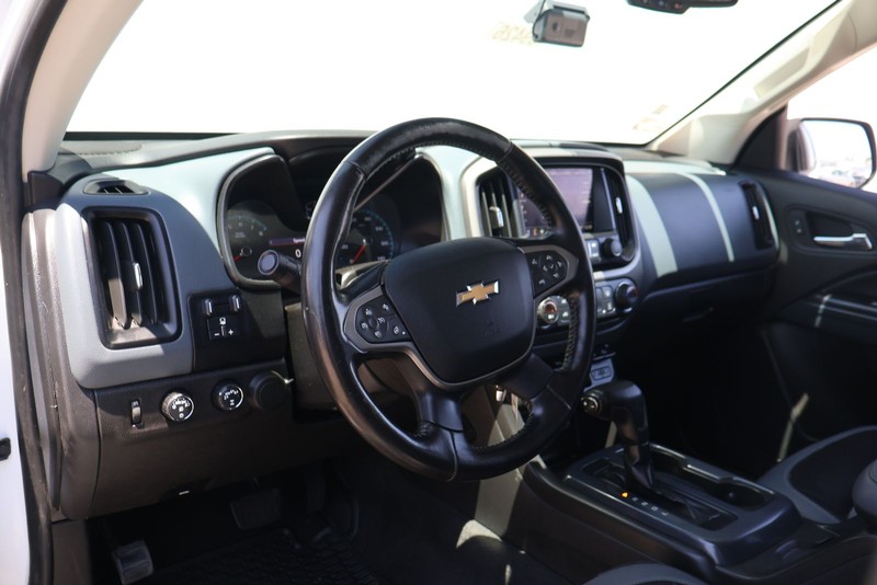 Chevrolet Colorado Vehicle Full-screen Gallery Image 15