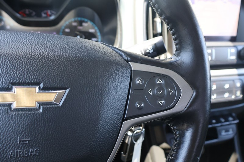 Chevrolet Colorado Vehicle Full-screen Gallery Image 24