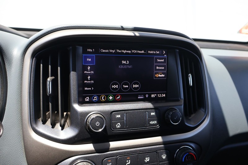 Chevrolet Colorado Vehicle Full-screen Gallery Image 26