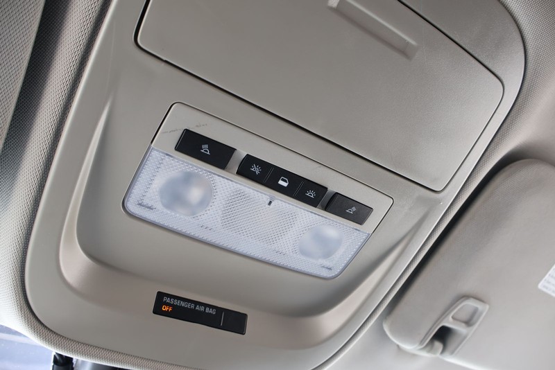 Chevrolet Colorado Vehicle Full-screen Gallery Image 30