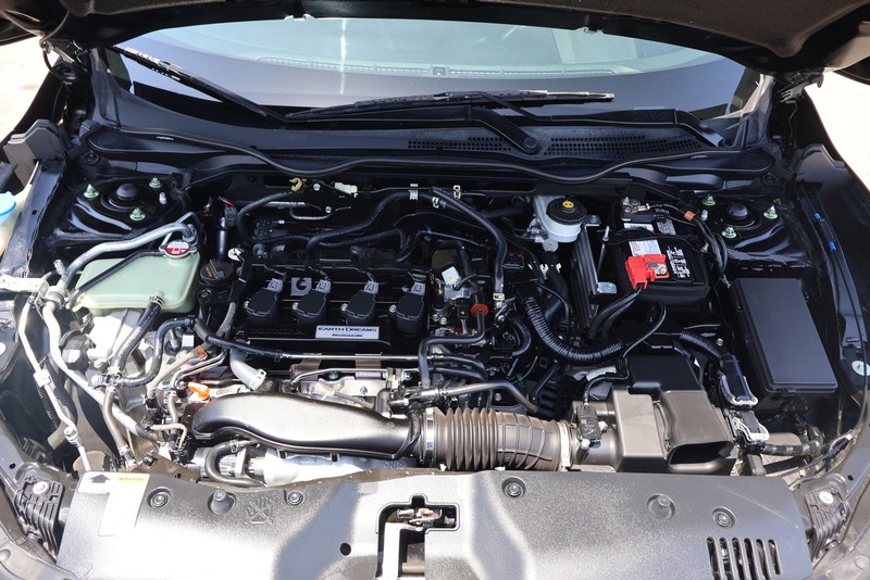 Honda Civic Hatchback Vehicle Full-screen Gallery Image 12