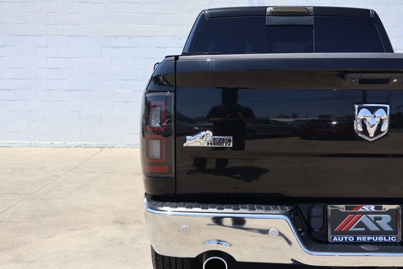 Ram 1500 Vehicle Full-screen Gallery Image 06