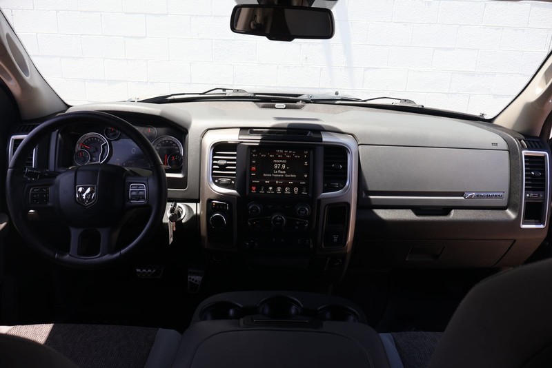 Ram 1500 Vehicle Full-screen Gallery Image 20