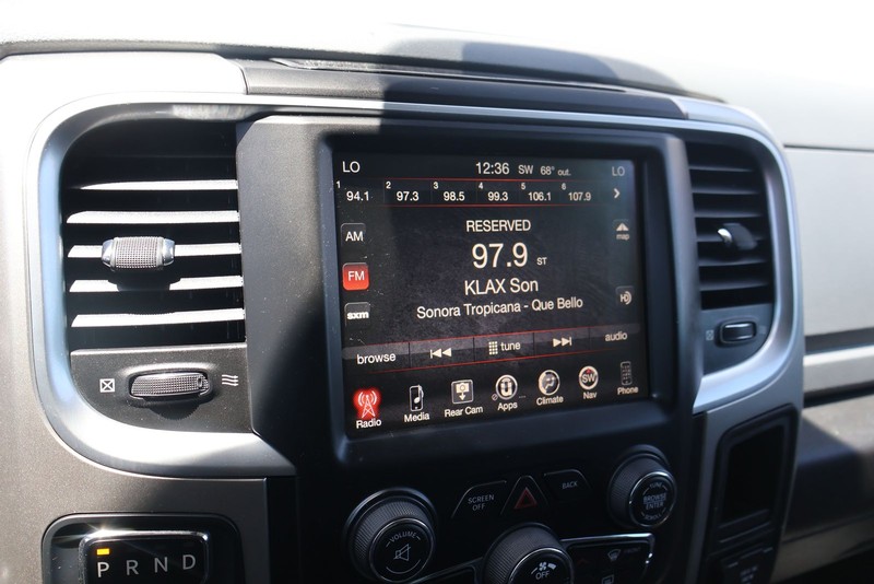 Ram 1500 Vehicle Full-screen Gallery Image 26