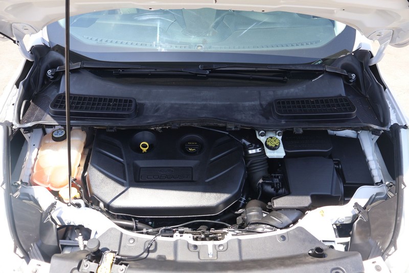 Ford Escape Vehicle Full-screen Gallery Image 12